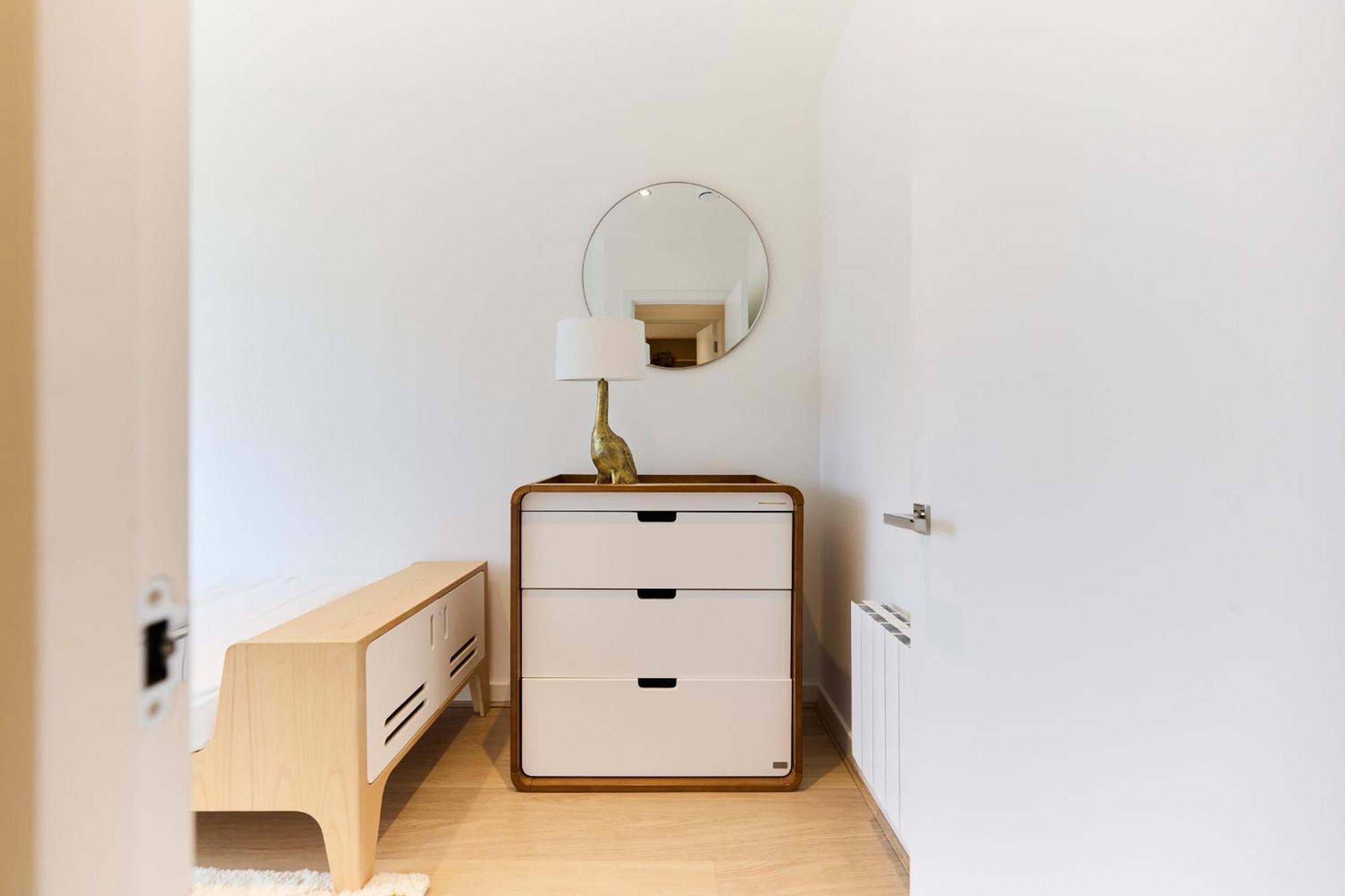 The Heathside Haven - Modern 3bdr With Garden Appartement