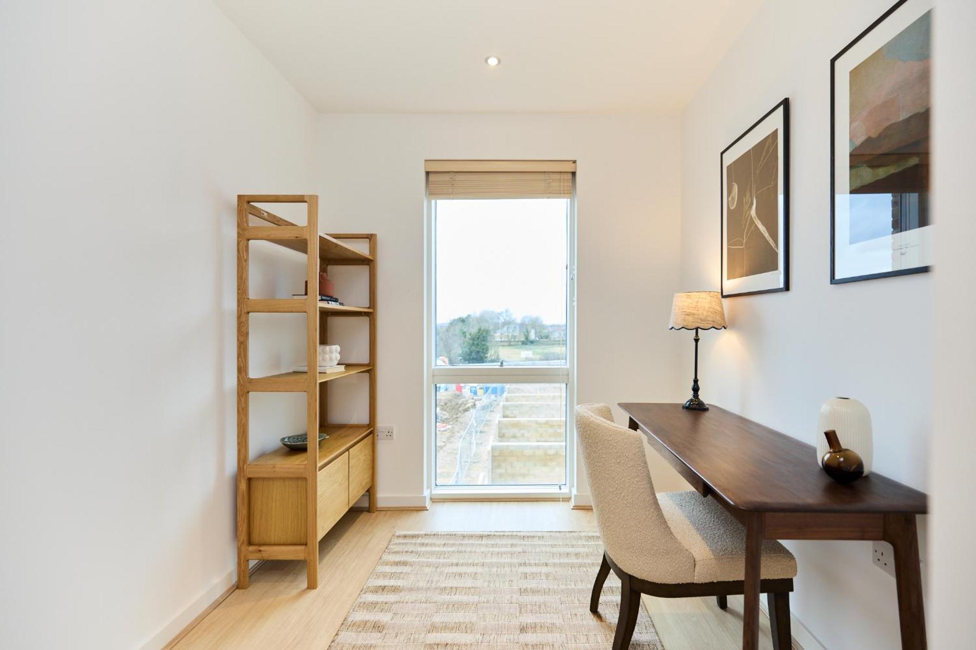 The Heathside Haven - Modern 3bdr With Garden Appartement *