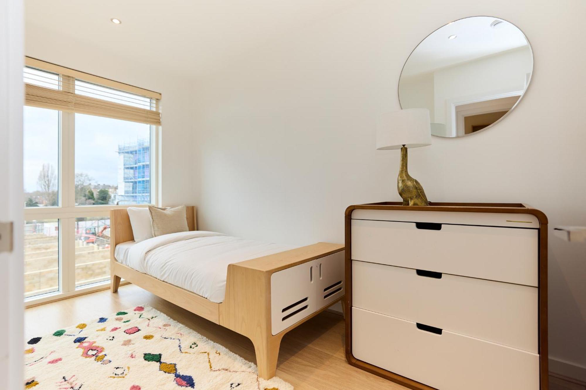 The Heathside Haven - Modern 3bdr With Garden Appartement
